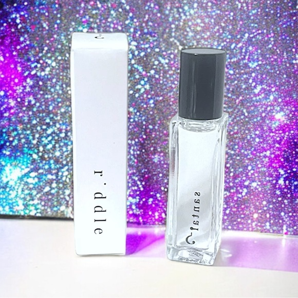 Riddle Santal Fragrance Scented Oil Roll-on Rollerball 8ml New In Box - Picture 4 of 16